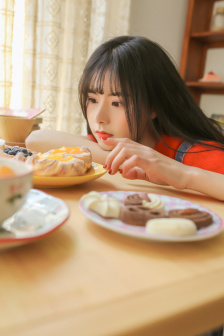 约会万人迷潘春春